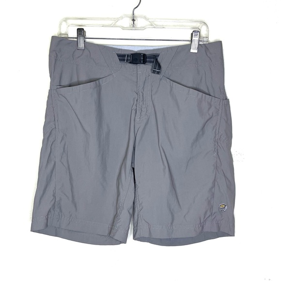 Mountain Hardwear women’s Gray Shorts hiking sz 8 nylon outdoor Bermuda - Picture 1 of 7